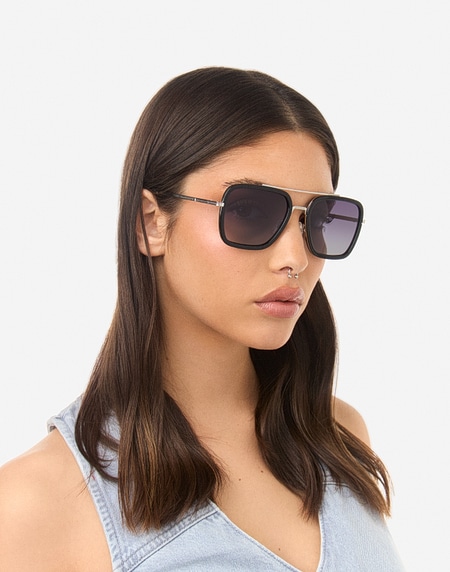 Sunglasses Hawkers IBIZA - POLARIZED BLACK GREY