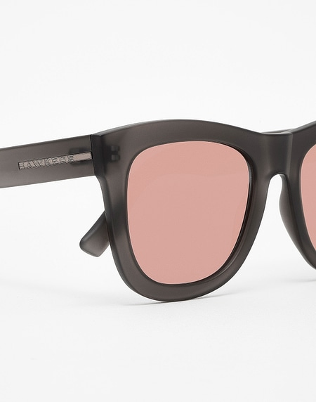 Sunglasses Hawkers FROZEN GREY ROSE GOLD NOBU XL