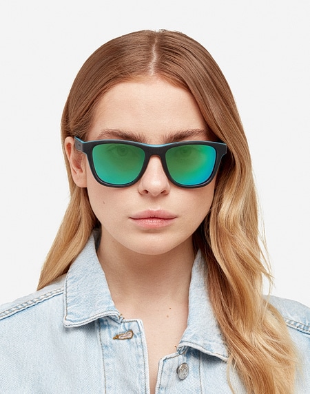 Lentes de sol Hawkers ONE SPORT - POLARIZED BLACK EMERALD