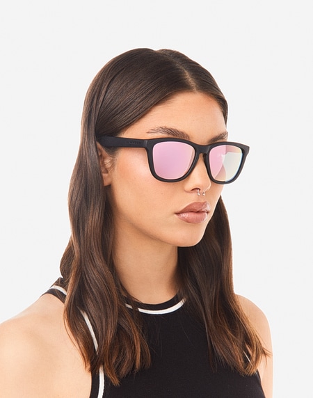 Rose gold and black sunglasses discount