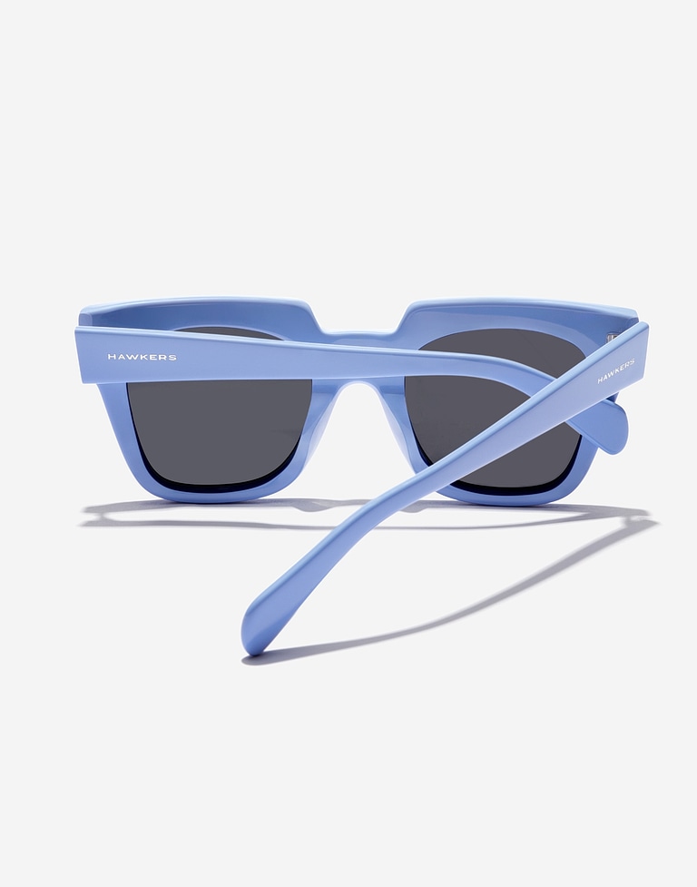 Nos Lunettes de Soleil Hawkers ROW X - SOFT BLUE ASH
