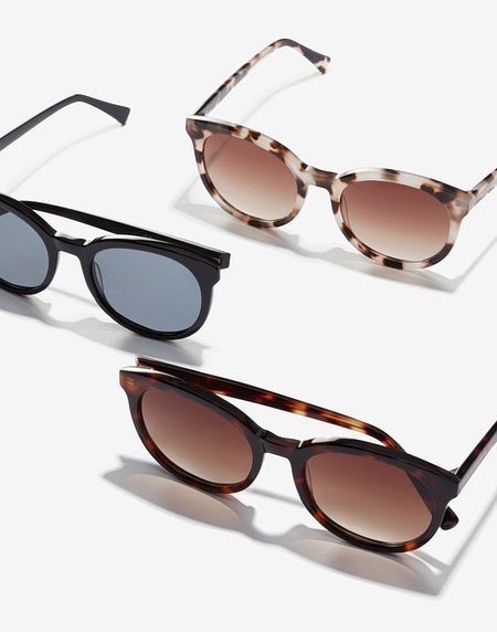 Sunglasses Hawkers RESORT - BLACK DARK