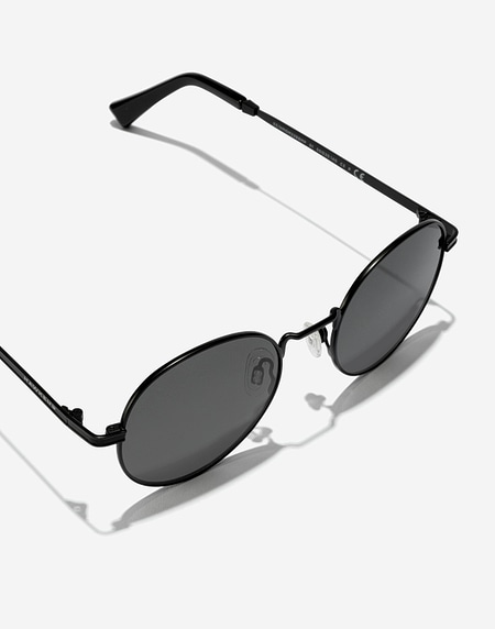 Sunglasses Hawkers MOMA - POLARIZED MATTE BLACK