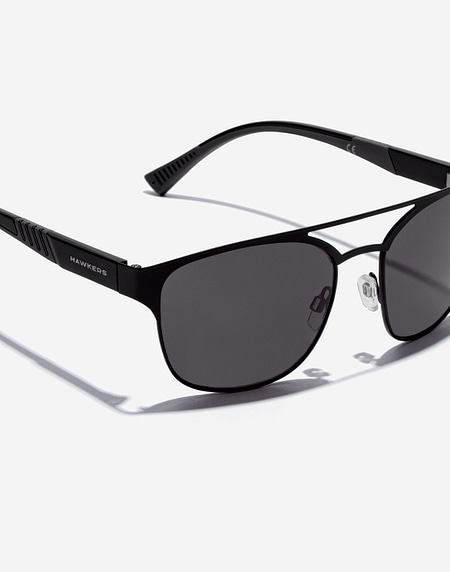 Sunglasses Hawkers VITAL - BLACK