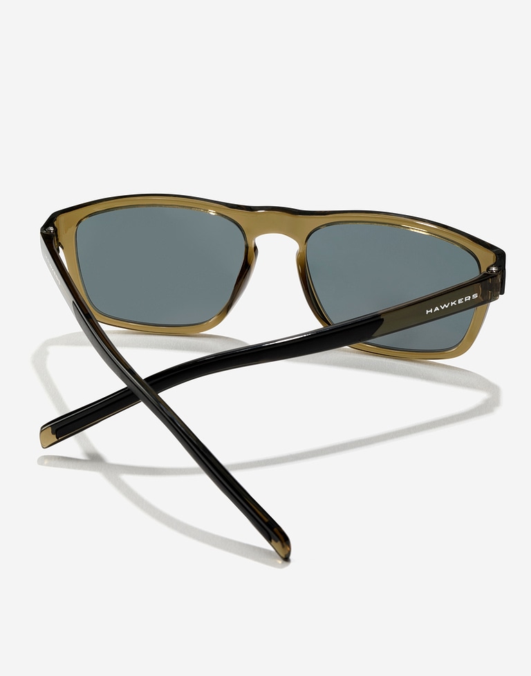 Nos Lunettes de Soleil Hawkers LION - BLACK RUBY