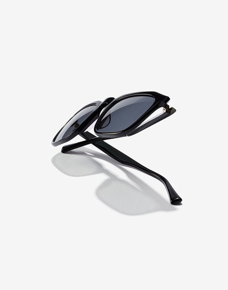 Sunglasses Hawkers BLACK DARK ETERNITY