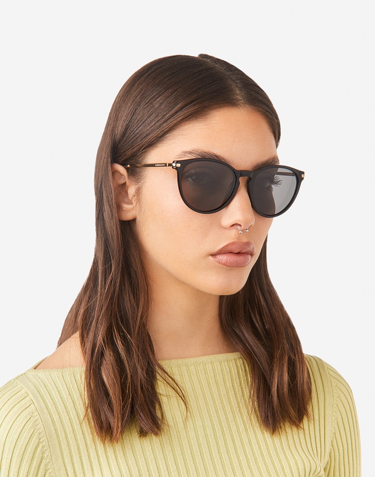 Nos Lunettes de Soleil Hawkers MARK - POLARIZED BLACK DARK