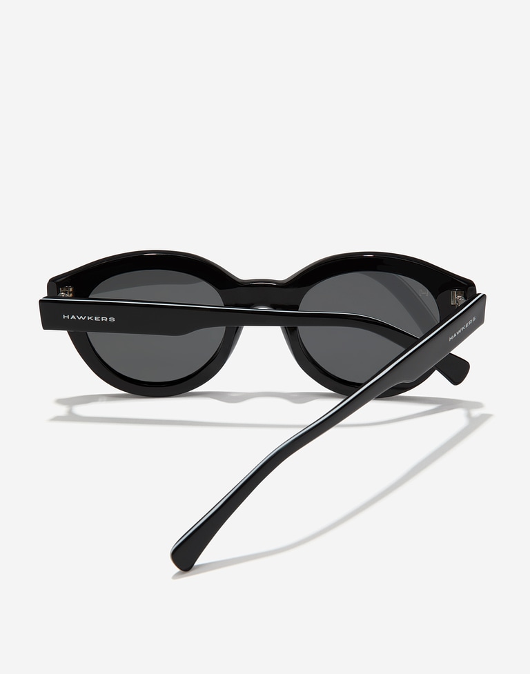 Sunglasses HAWKERS BORN - POLARIZED BLACK DARK