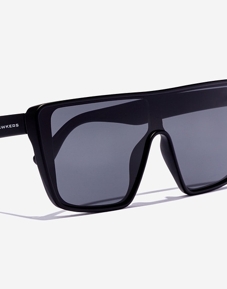 Sunglasses Hawkers PHANTOM - POLARIZED BLACK GREY