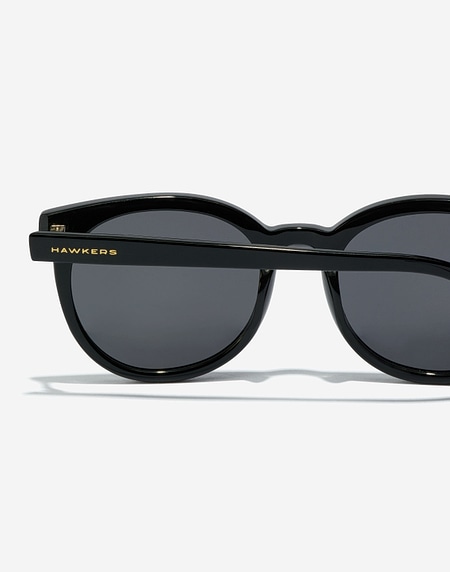 Nos Lunettes de Soleil Hawkers RESORT - BLACK DARK
