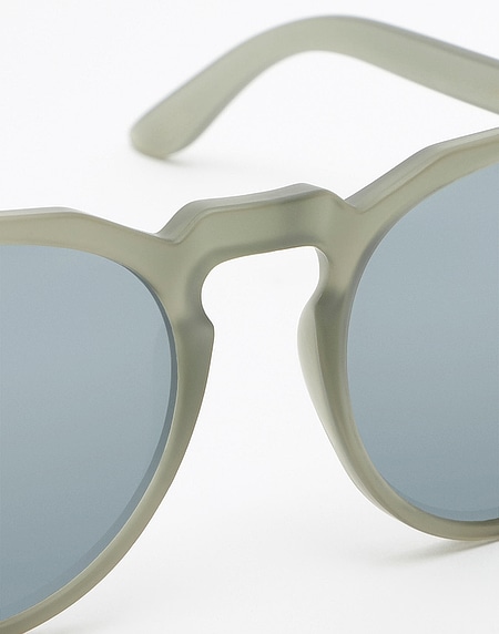 Sunglasses Hawkers FROZEN GREY - CHROME WARWICK
