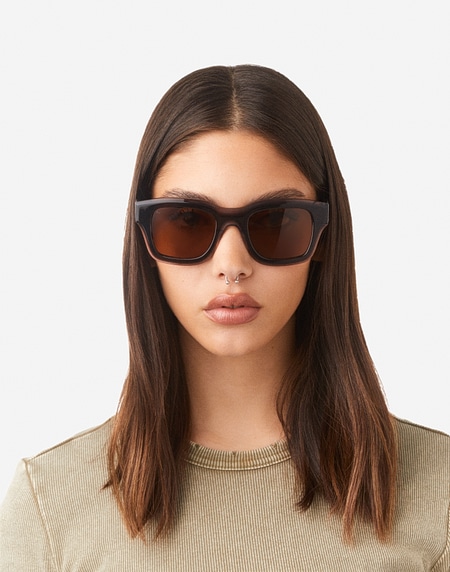 Lentes de sol Hawkers CULTURE - POLARIZED DARK GREY BROWN