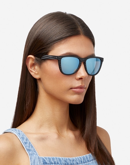 Sonnenbrille Hawkers ONE RAW CARBON FIBER - POLARIZED BLUR CHROME
