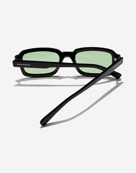 Sunglasses Hawkers POINT - BLACK APPLE