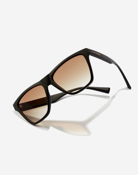 Sunglasses Hawkers ONE LS ECO BLACK BROWN
