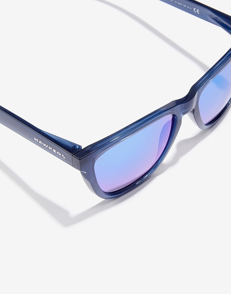 Sonnenbrille Hawkers ONE RAW - NAVY TRANSPARENT SKY