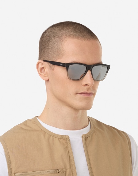 Sunglasses Hawkers ONE LS RODEO - POLARIZED BLACK MIRROR