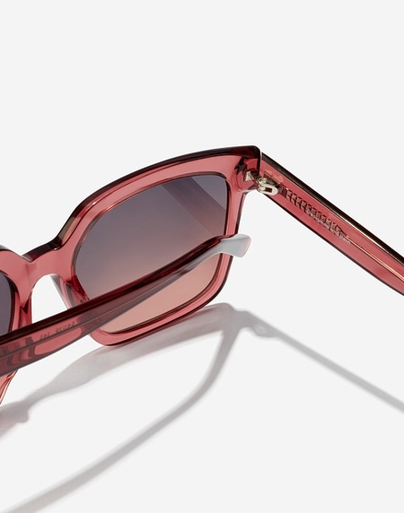 Sunglasses Hawkers EUPHORIA - RASPBERRY PINK