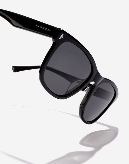 Sunglasses Hawkers ONE PAIR XL - POLARIZED BLACK