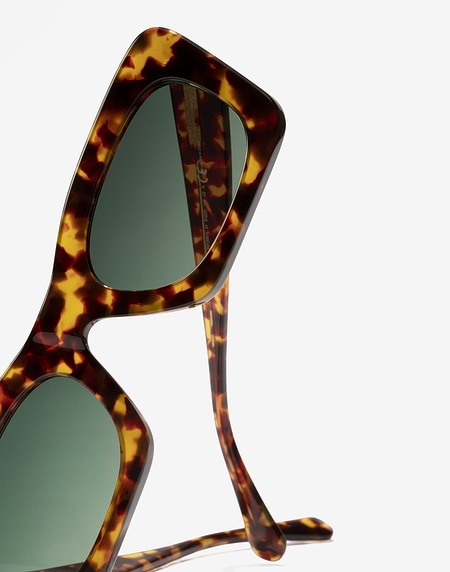 Sunglasses Hawkers CAREY GREEN BOTTLE LAUPER