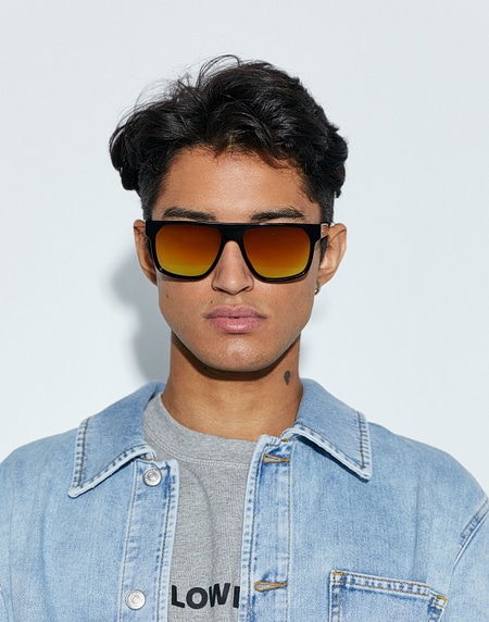 Sunglasses Hawkers CHEEDO - DIAMOND BLACK RUBY