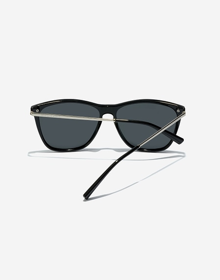 Nos Lunettes de Soleil Hawkers ONE CROSSWALK - POLARIZED BLACK DARK
