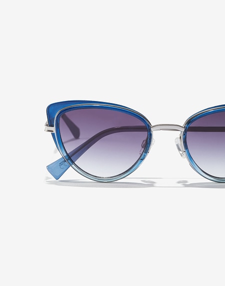 Nos Lunettes de Soleil Hawkers FUSION BLUE FELINE