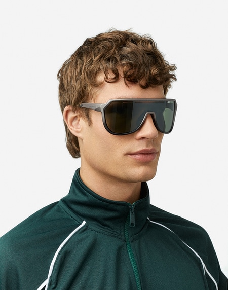 Sports Sunglasses Hawkers FLY - GREY ALLIGATOR FLASH