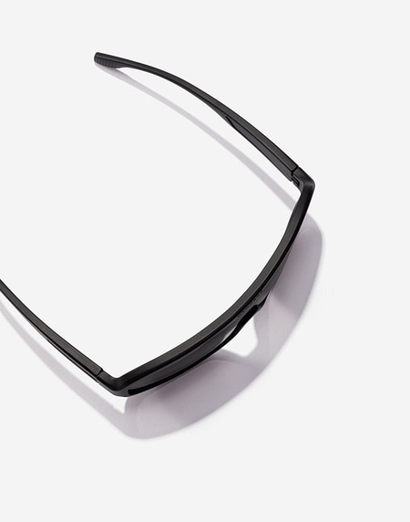 Sunglasses Hawkers INFINITE - BLACK