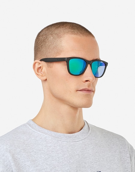 Sonnenbrille Hawkers POLARIZED CARBON BLACK - EMERALD ONE
