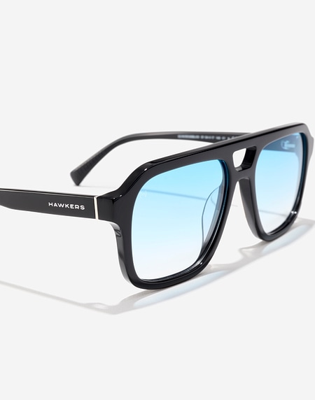 Nos Lunettes de Soleil Hawkers CROUPIER - BLACK BLUET
