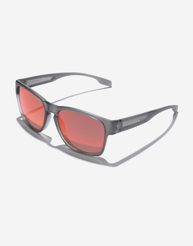 Sunglasses Hawkers CORE RAW - POLARIZED GREY RUBY