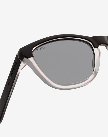 Gafas de sol Hawkers BLACK FROZEN GREY - CHROME ONE S STRONG