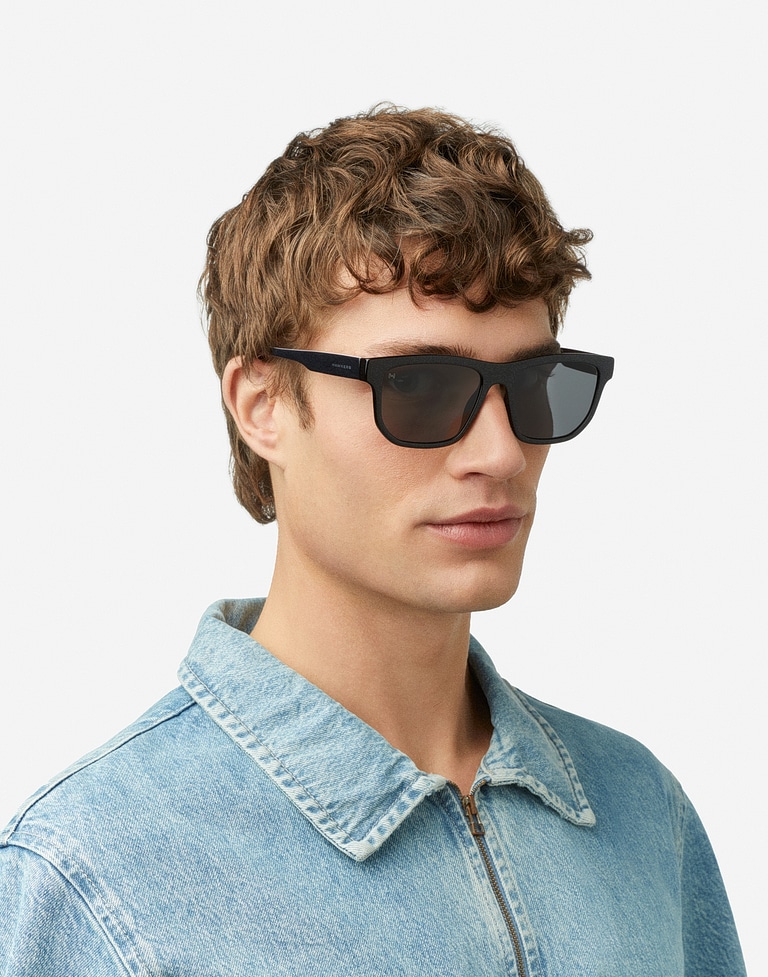 Nos Lunettes de Soleil Hawkers MARS - BLACK DARK ECO