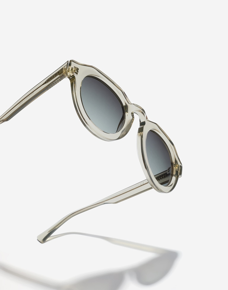 Nos Lunettes de Soleil Hawkers WARWICK UPTOWN - CLEAR SMOKE DARK