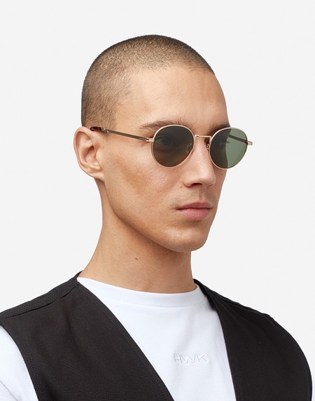 Lentes de sol Hawkers MOMA - POLARIZED GOLD GREEN
