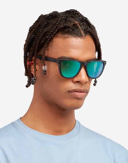 Nos Lunettes de Soleil Hawkers ONE RAW CARBON FIBER - POLARIZED EMERALD