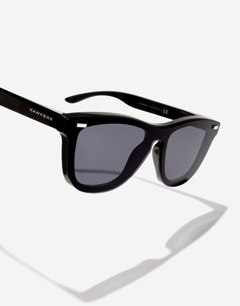 Nos Lunettes de Soleil Hawkers HAWKERS X PAULA ECHEVARRIA - ONE VENM RAW
