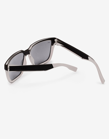 Sunglasses Hawkers BLACK FROZEN GREY - CHROME MOTION S STRONG