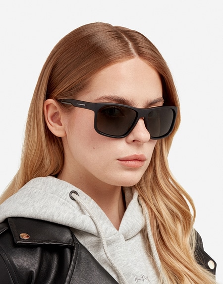 Γυαλιά ηλίου Hawkers COMANECI - POLARIZED BLACK DARK