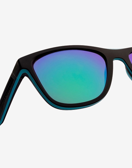 Gafas de sol Hawkers POLARIZED BLACK GREEN RUBBER - EMERALD ONE S