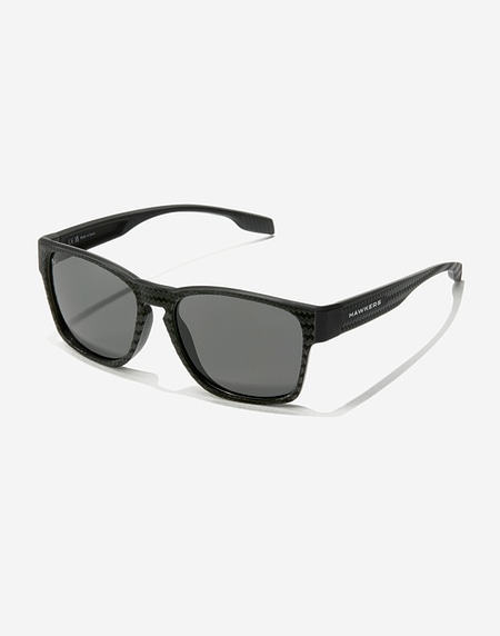 Oculos de sol Hawkers CORE RAW CARBON FIBER - POLARIZED BLACK DARK