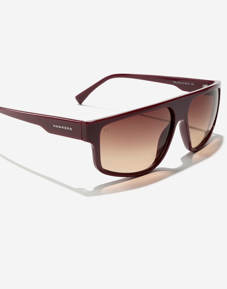 Sonnenbrille Hawkers ASTRO - MAROON TERRACOTA ECO