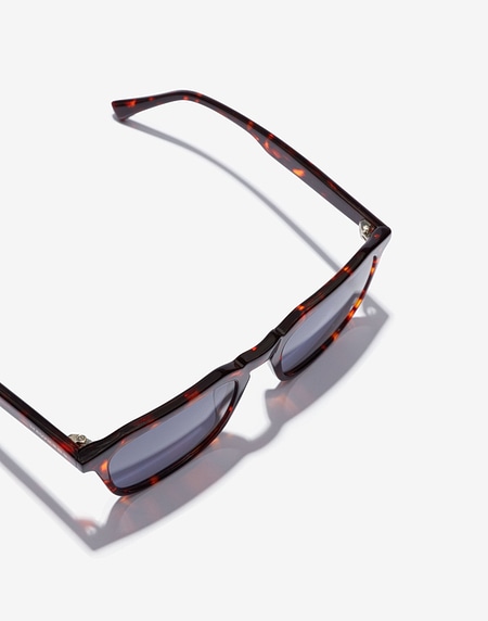 Sunglasses Hawkers CAREY NIGHT ETERNITY