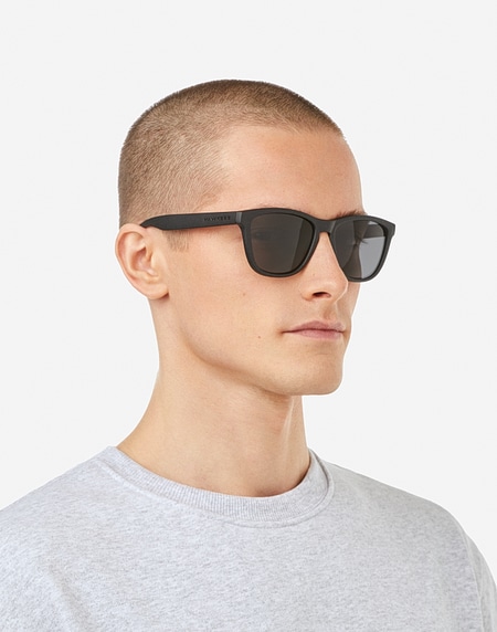 Occhiali da sole Hawkers POLARIZED CARBON BLACK - DARK ONE