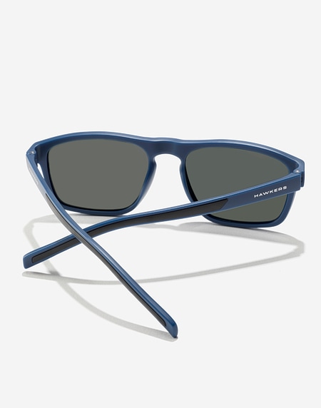Sunglasses Hawkers LION - POLARIZED MIDNIGHT BLUE GALAXY