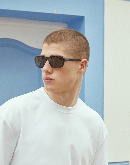Sunglasses HAWKERS STRATOS - BLACK DARK ECO