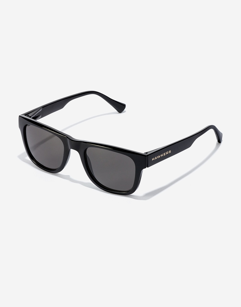 Nos Lunettes de Soleil Hawkers TOX - POLARIZED BLACK