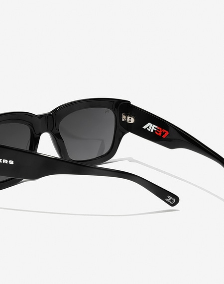 Sunglasses Hawkers HAWKERS X AUGUSTO FERNANDEZ - RACE