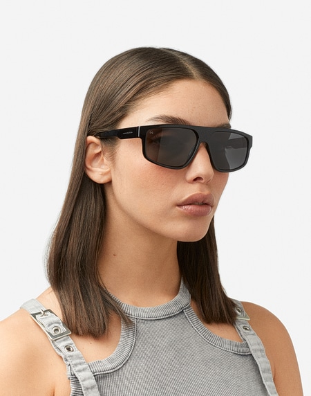 Sunglasses Hawkers ASTRO - BLACK DARK ECO